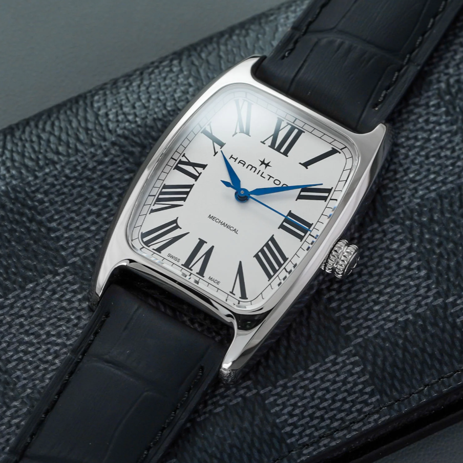 Hamilton and the Rectangle: American Precision, Angular Style