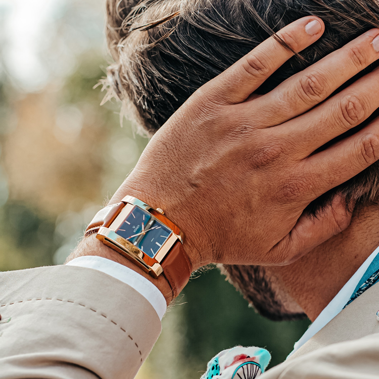 Men Watch Simple Leather