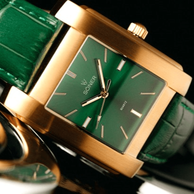 The Stylish Appeal of a Green Dial Watch | Make your wrist pop