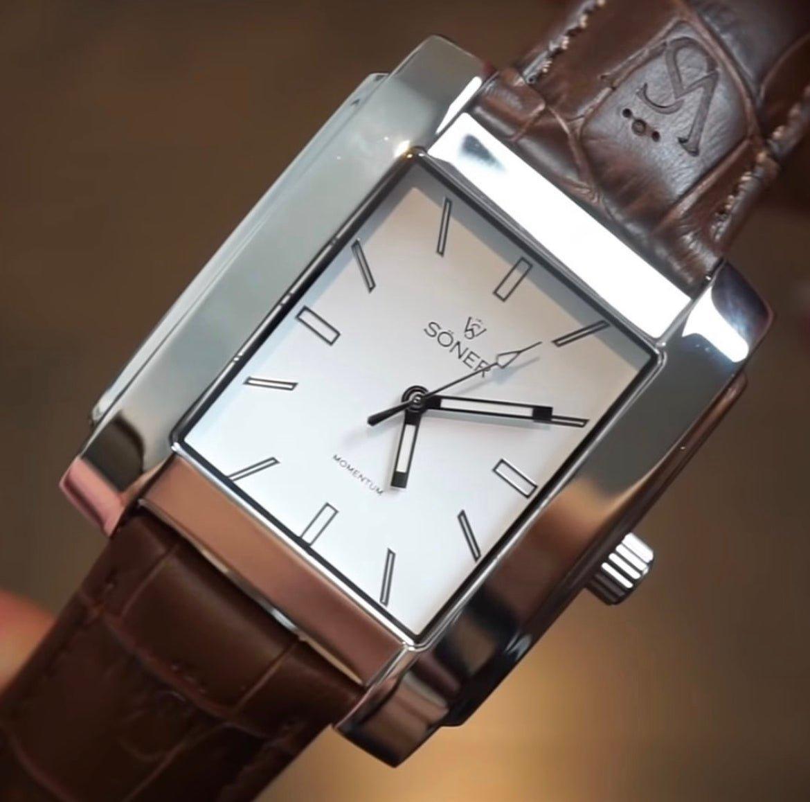 5 benefits of wearing a square watch? - The Rectangular Watch Brand | Söner Watches