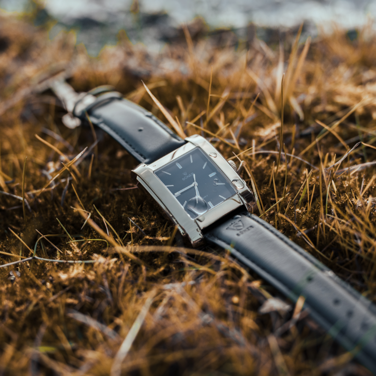 How Watch Lume Works: The Ultimate Guide to Glow-in-the-Dark Timepieces