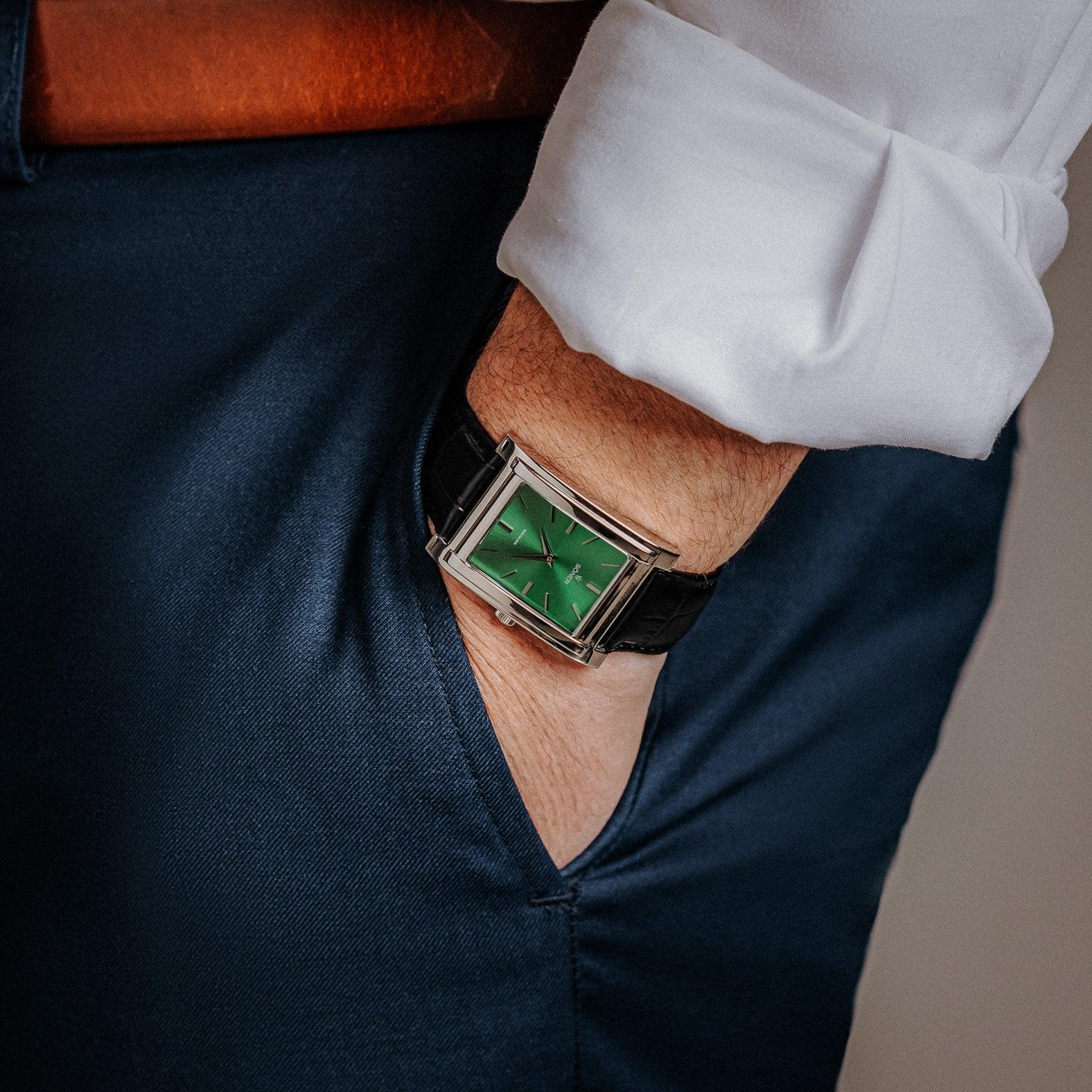 Unveiling the Intricacies of Mechanical Watches - The Rectangular Watch Brand | Söner Watches