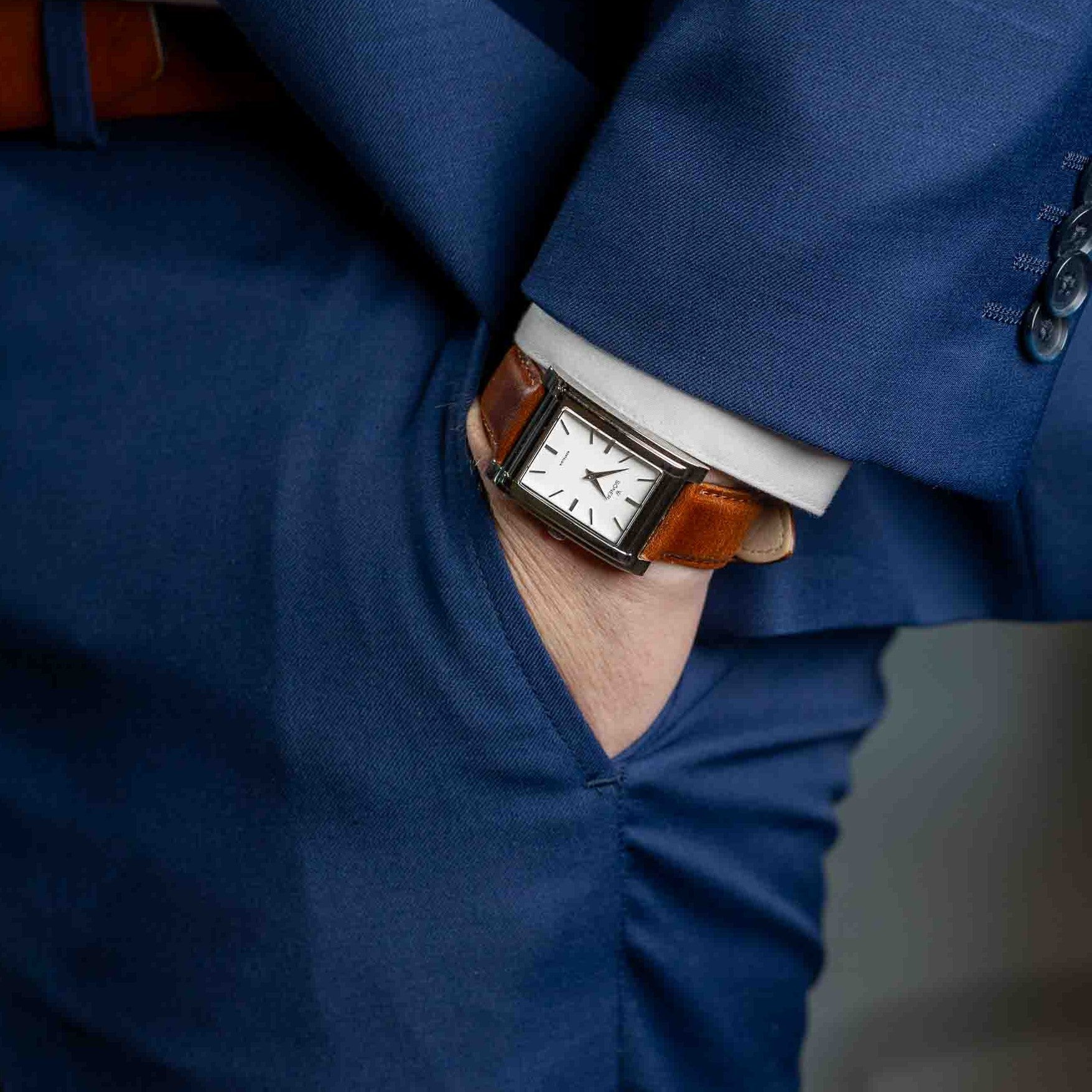 NOSTALGIA PARIS<br/>11-Year Battery